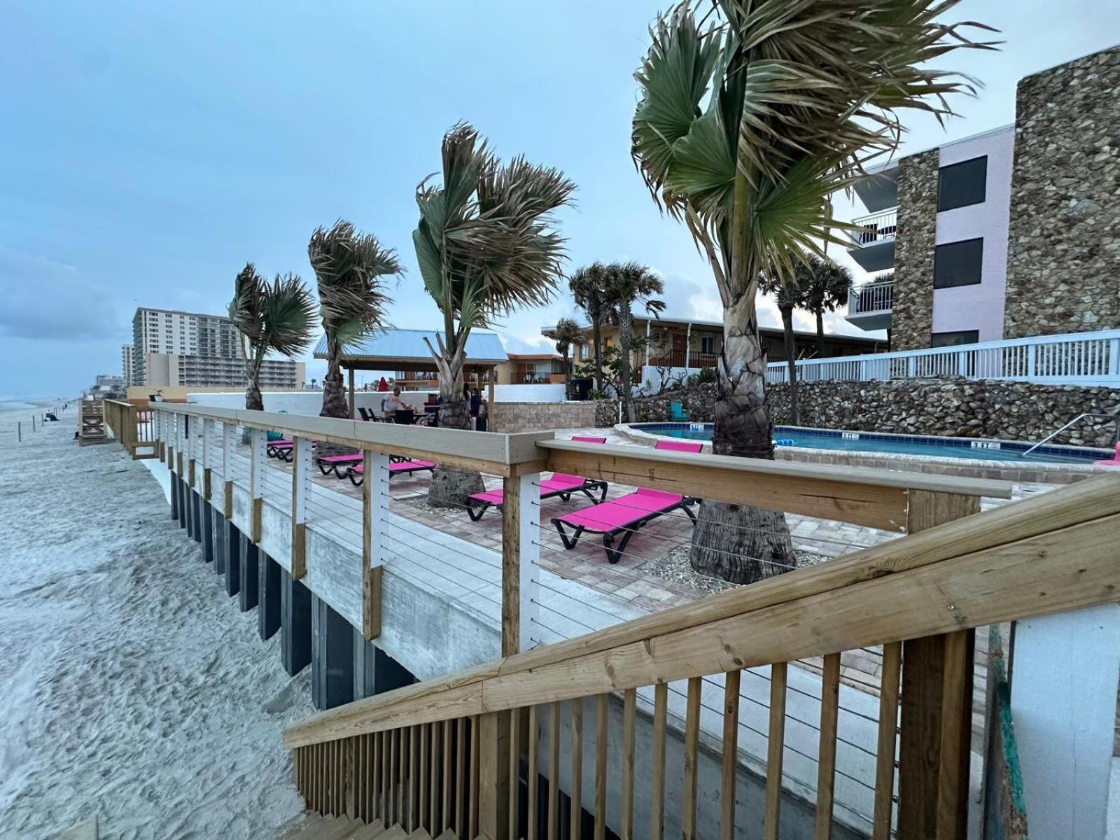Flamingo Inn Beachfront - เดย์โทนาบีช ภายนอก รูปภาพ